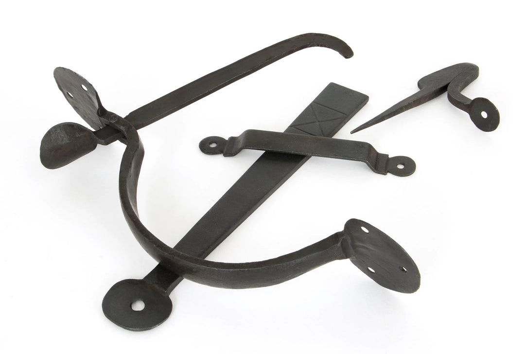 From the Anvil Heavy Bean Thumblatch