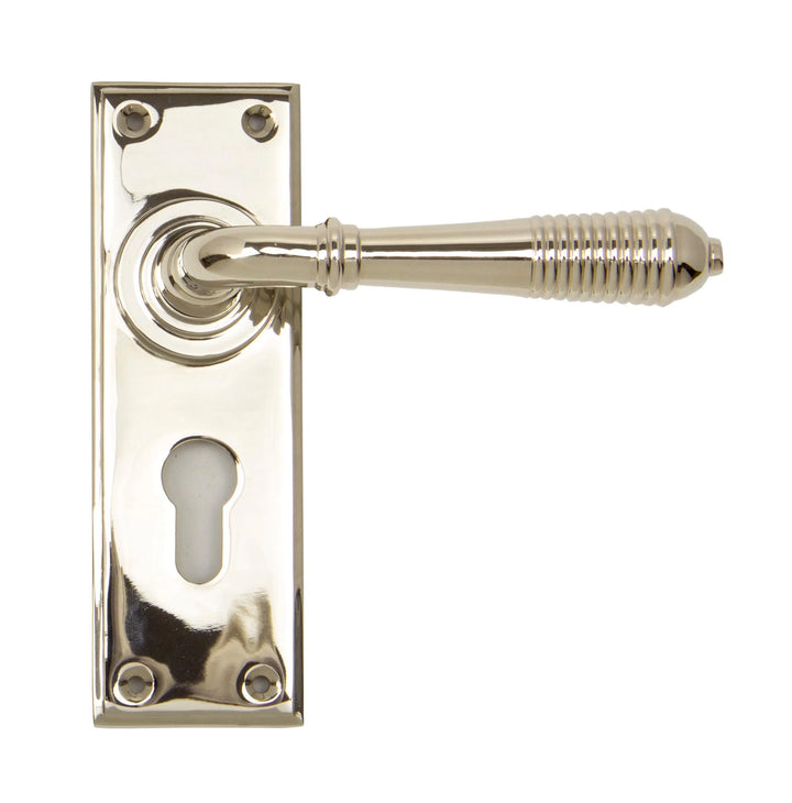 From the Anvil Reeded Lever on Plate - itfitz