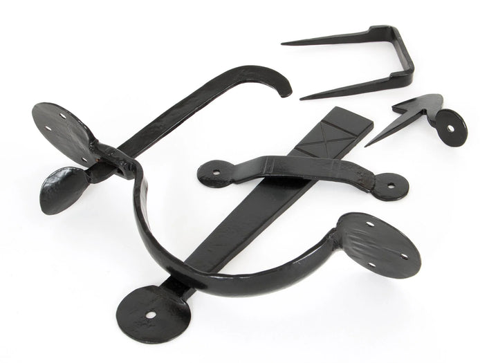 From the Anvil Medium Bean Thumblatch XL - itfitz