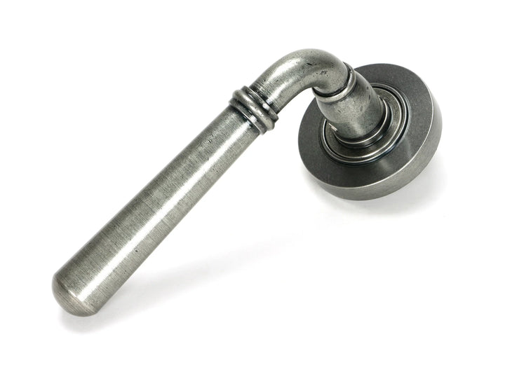 From the Anvil Newbury Lever on Sprung Plain Rose Set - itfitz