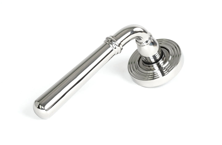 From the Anvil Newbury Lever on Unsprung Beehive Rose Set - itfitz