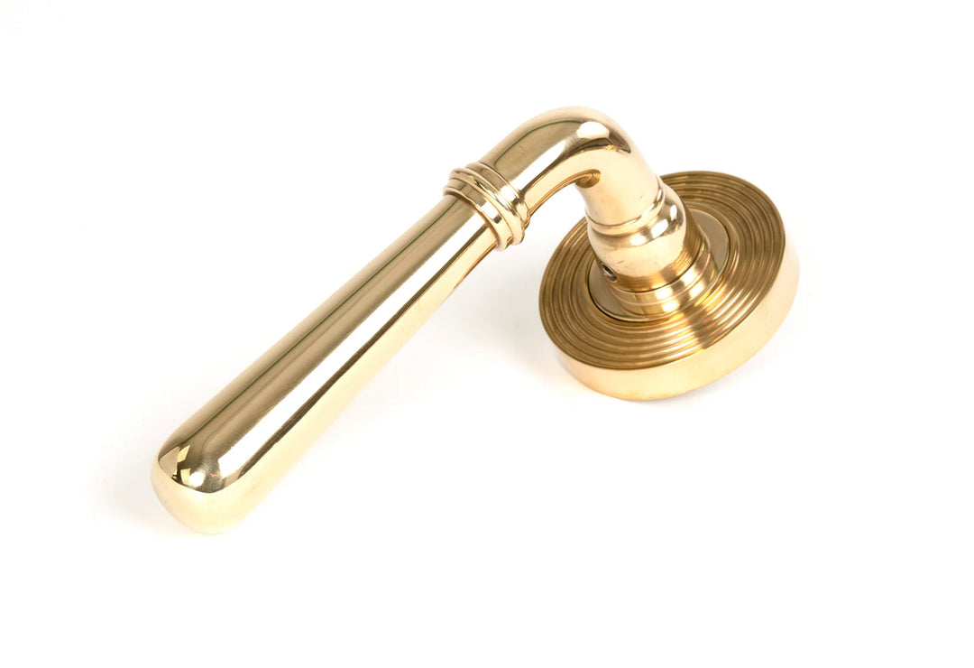 From the Anvil Newbury Lever on Unsprung Beehive Rose Set - itfitz