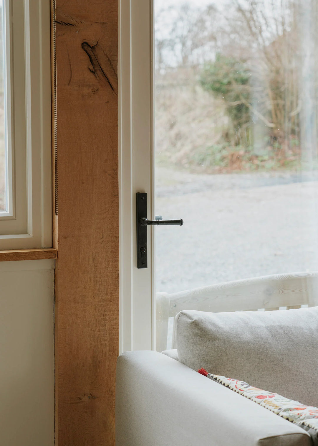 From the Anvil Regency Slimline Sprung Lever Espagnolette Lock Set