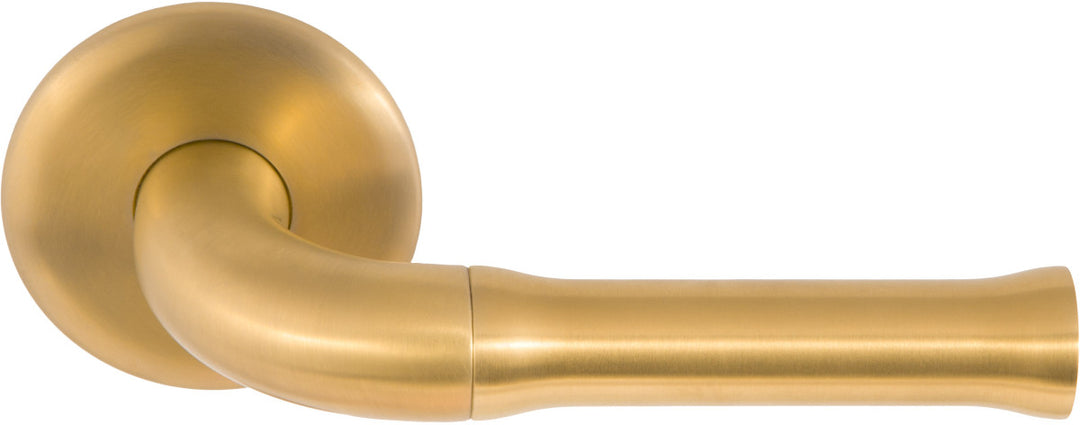 Nour EV100/64 Lever Handle Set