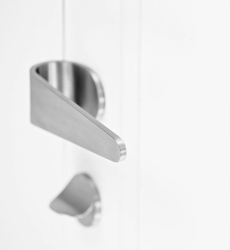 Fold TB100 satin stainless steel lever handle set