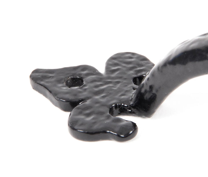 From the Anvil Fleur-De-Lys Pull Handle - itfitz