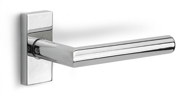 Basics LB2-19Q32 Lever Handle Set
