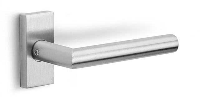 Basics LB2-19Q32 Lever Handle Set