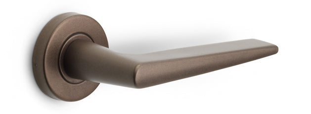Basics LB21H lever handle set