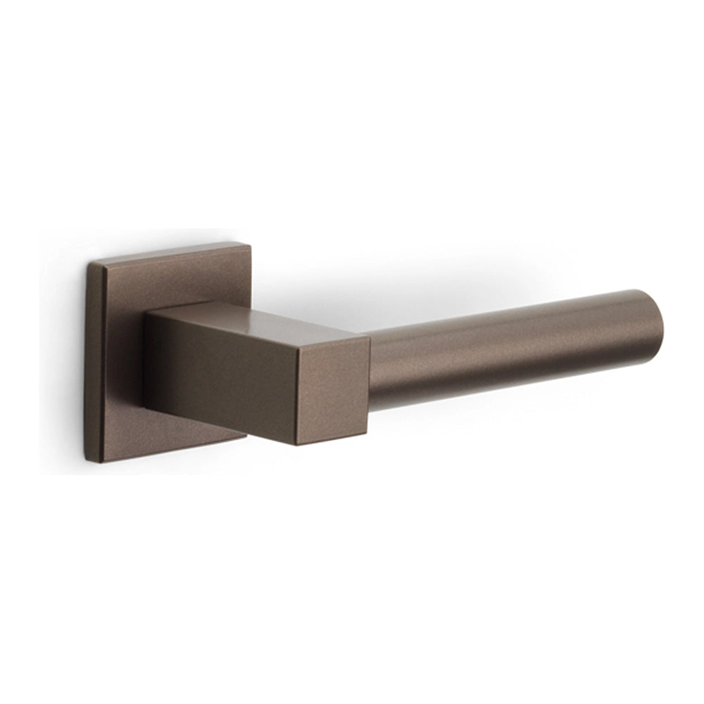 Lever handle set in bronze finish with bronze lever and matching square backplate