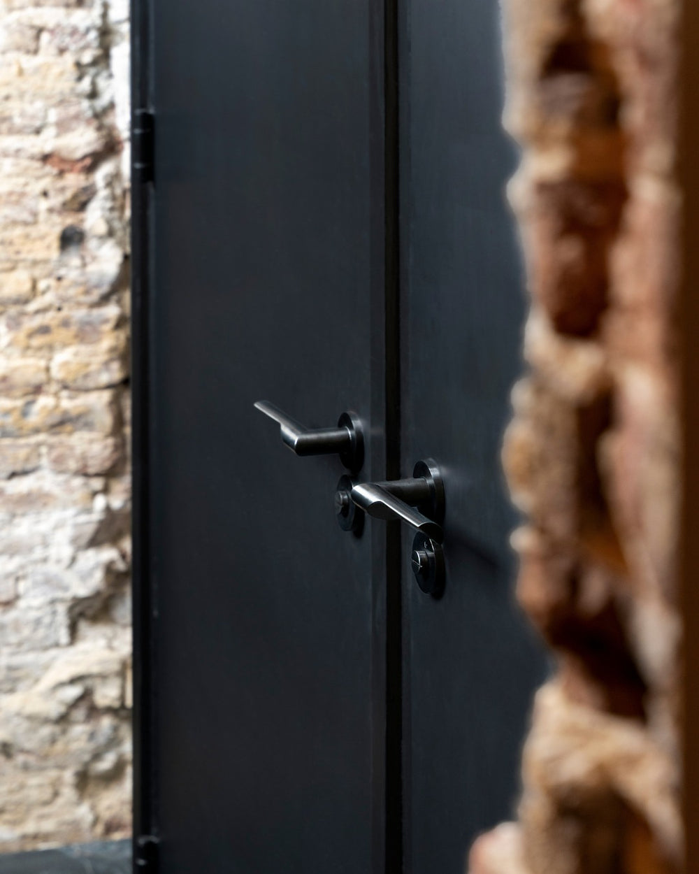 Formani GL101 Mood Picture