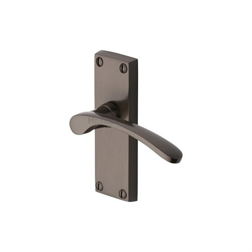 M.Marcus Heritage Brass Sophia Lever Handle on Short Plate - itfitz