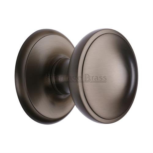 M.Marcus Heritage Brass V900 Centre Door Knob - itfitz