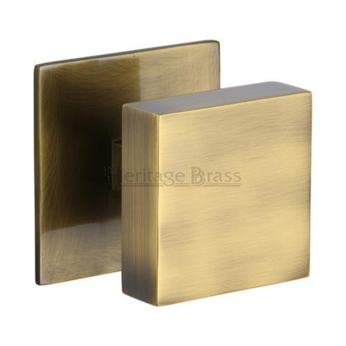 M.Marcus Heritage Brass V908 Centre Door Knob - itfitz