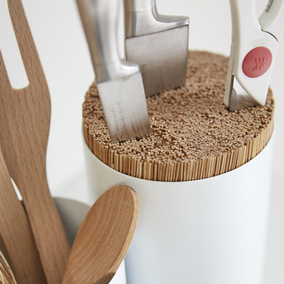 WIREWORKS 10101 White Knife and Spoon Utensil Holder