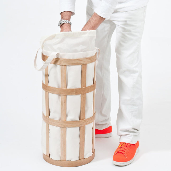 WIREWORKS 63222 Oak/White Laundry Basket Cage