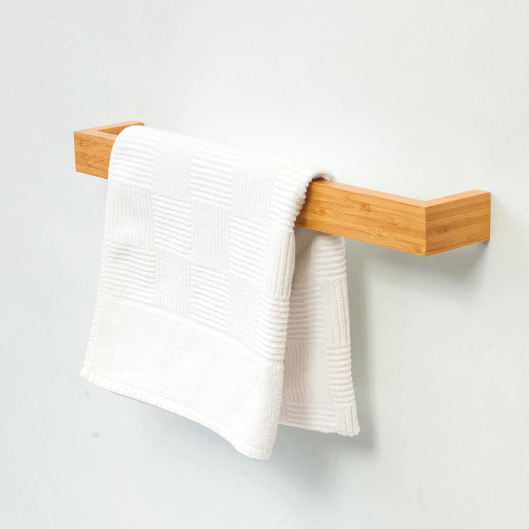 WIREWORKS 70001 Bamboo Towel Rail