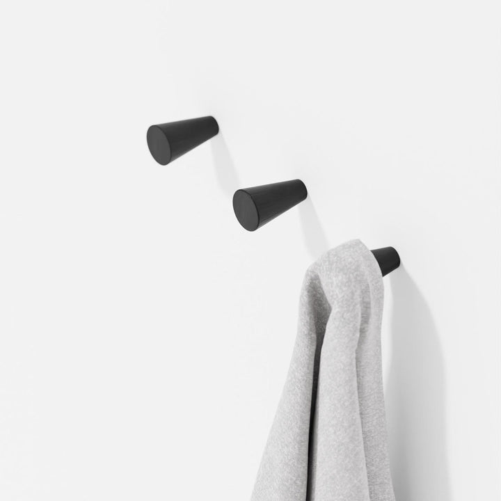 WIREWORKS 66012 Dark Oak Slimline Wall Hooks